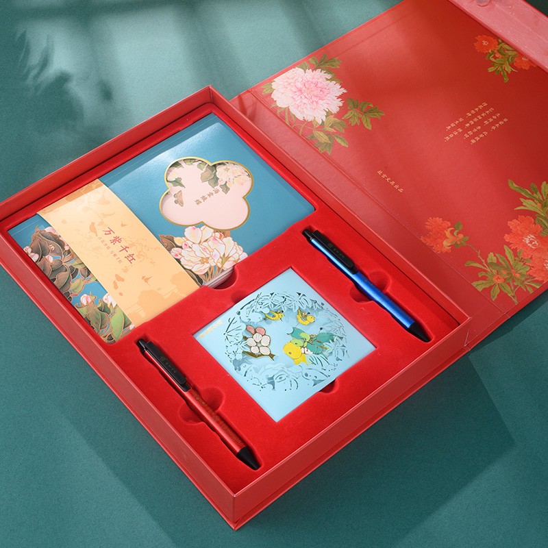 故宫文具万紫千红礼盒，送学生党创意手账本礼物