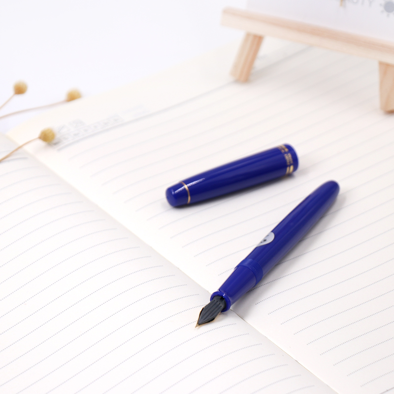 日本百乐F尖练字钢笔礼盒，100元左右复古风孩子同学礼物