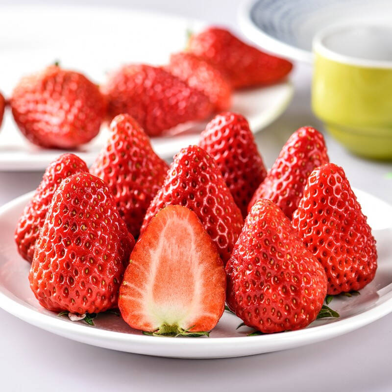 农家新语 清香气味草莓图片