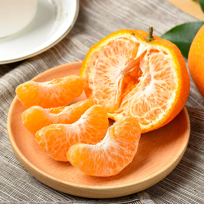 肉质细腻爽口，新鲜柑橘果实饱满图片2