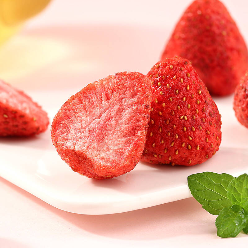 百草味 冻干草莓脆水果干图片