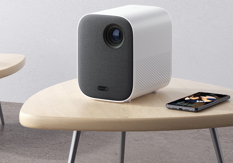 “大”才过瘾！投影仪青春版发布：可投120寸大屏