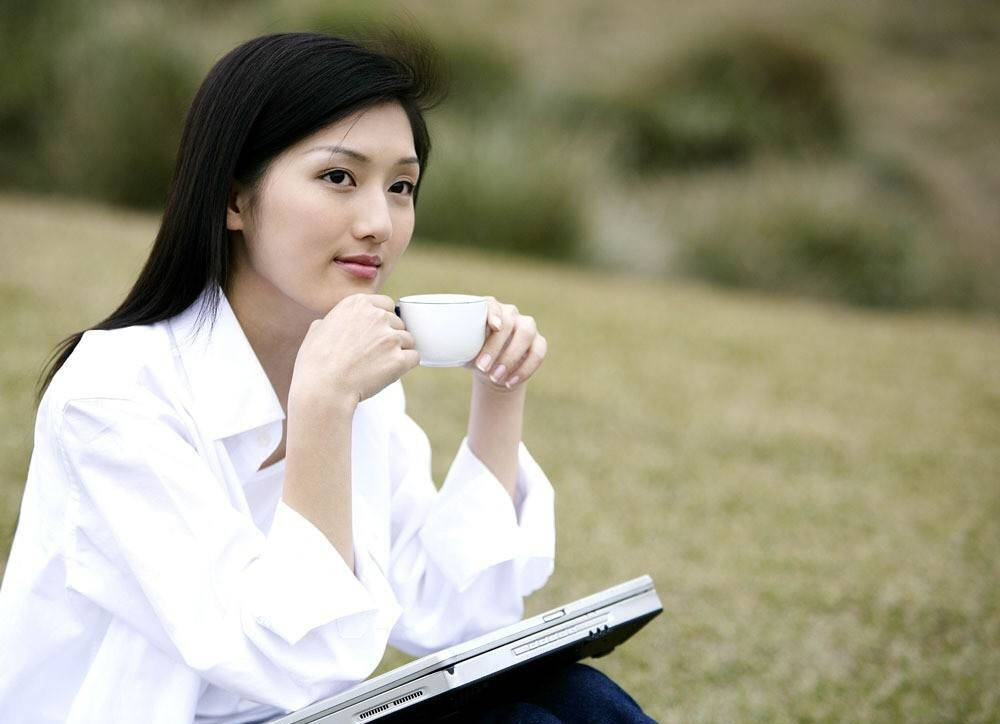 泡一杯茶，做一个宁静雅致的生活