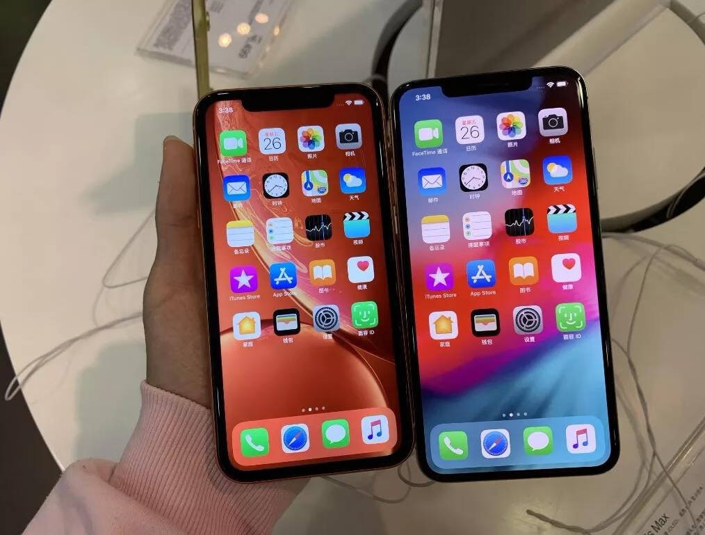 2019款iPhoneXR升级双..