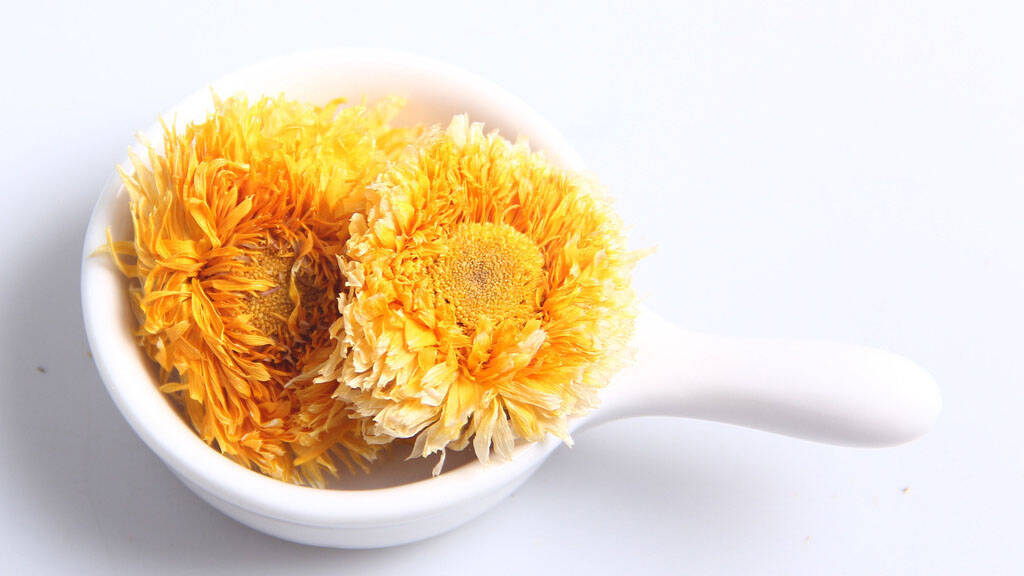 油腻食物吃得多？不如多喝点茶刮