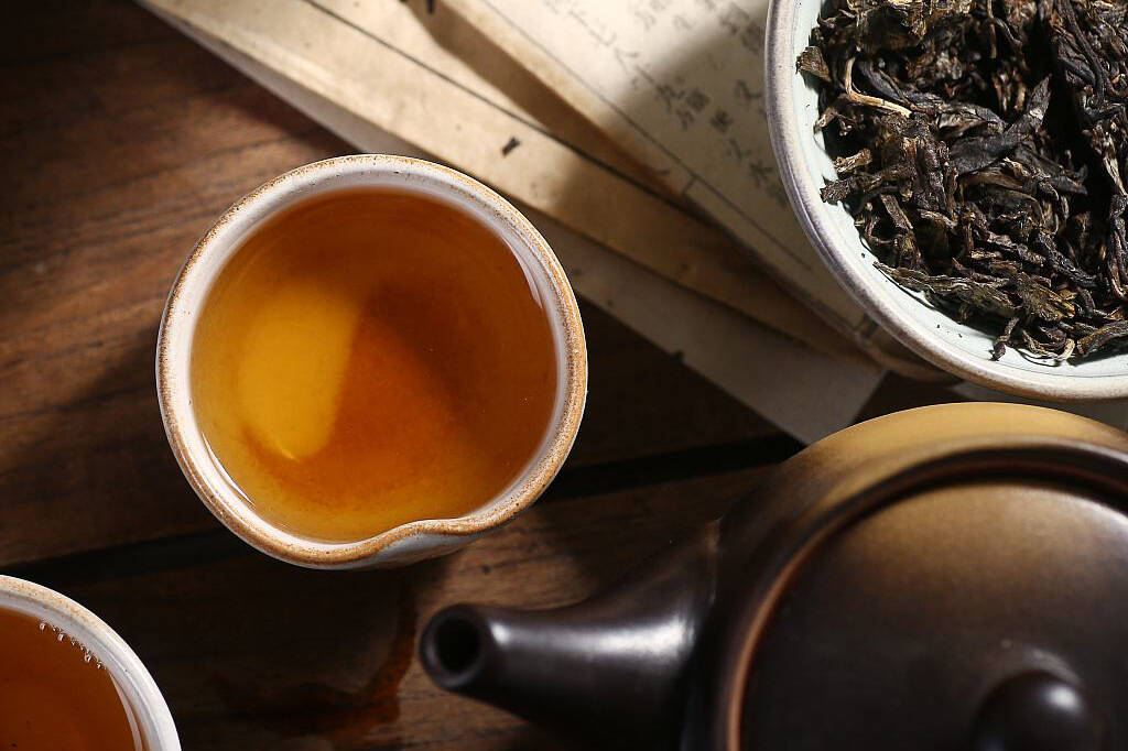普洱生茶和熟茶可以混合保存吗，