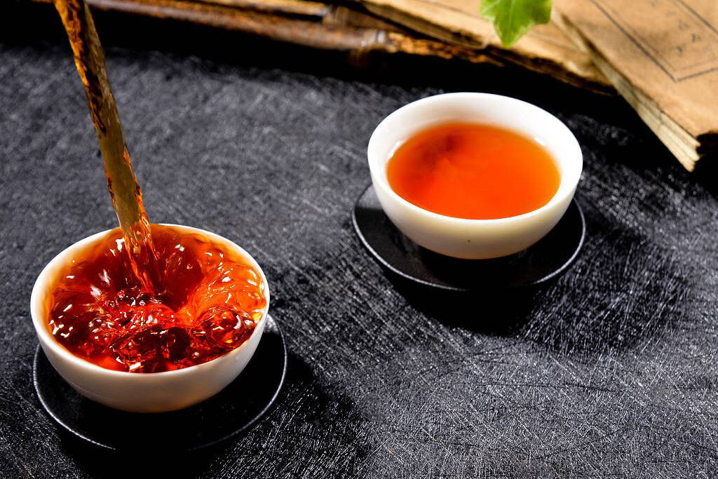 熟茶温和养胃,降脂解腻,如何判