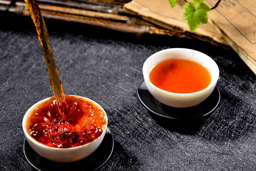 陈香是指普洱茶特有的醇味，区别