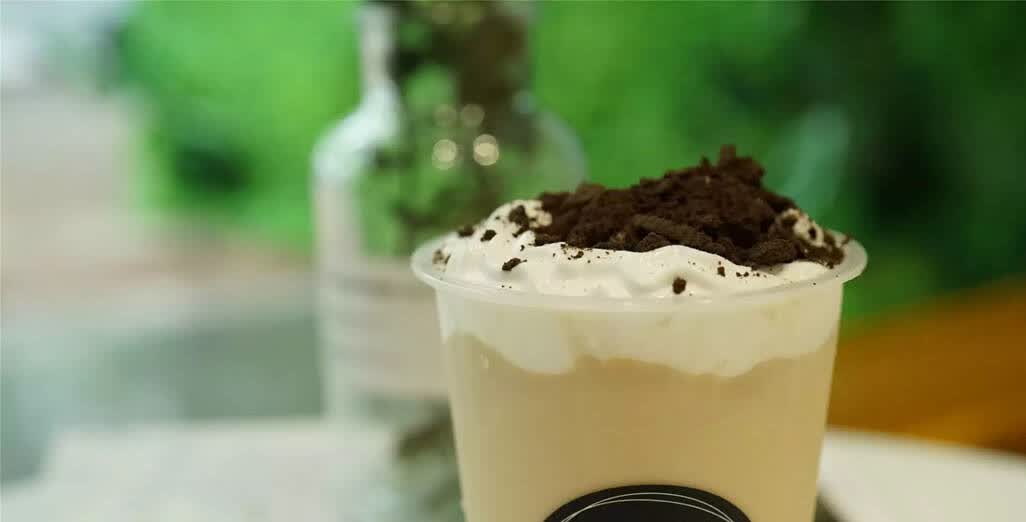 爆红美食圈的奶盖茶,里面到底都