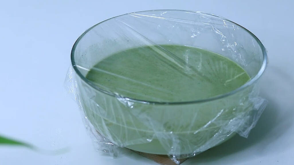 抹茶榴莲千层蛋糕要说蛋糕，千层应该是最适合新手学习