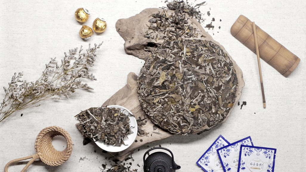 白茶是能夠長期儲存的茶，比如老白茶！著名的老白茶就
