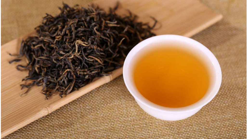 喝茶小知识。茶汤的颜色看的出说