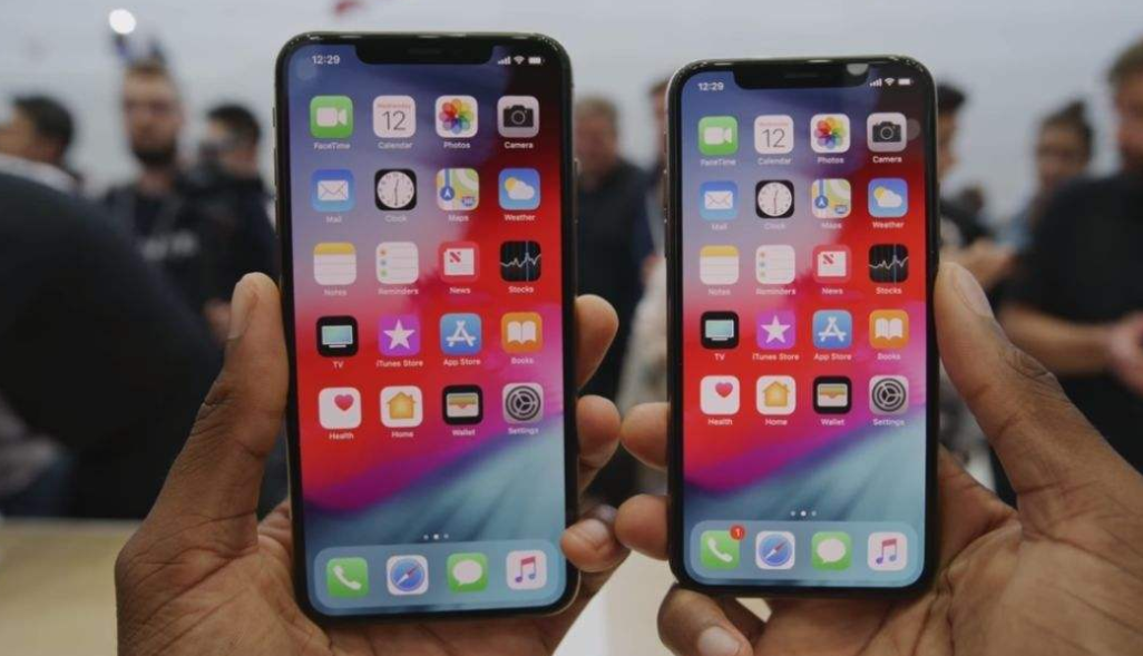 iPhone XS和XR相差甚..