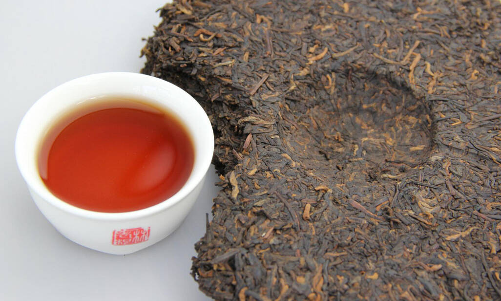 如何去挑选一饼好的普洱熟茶?
