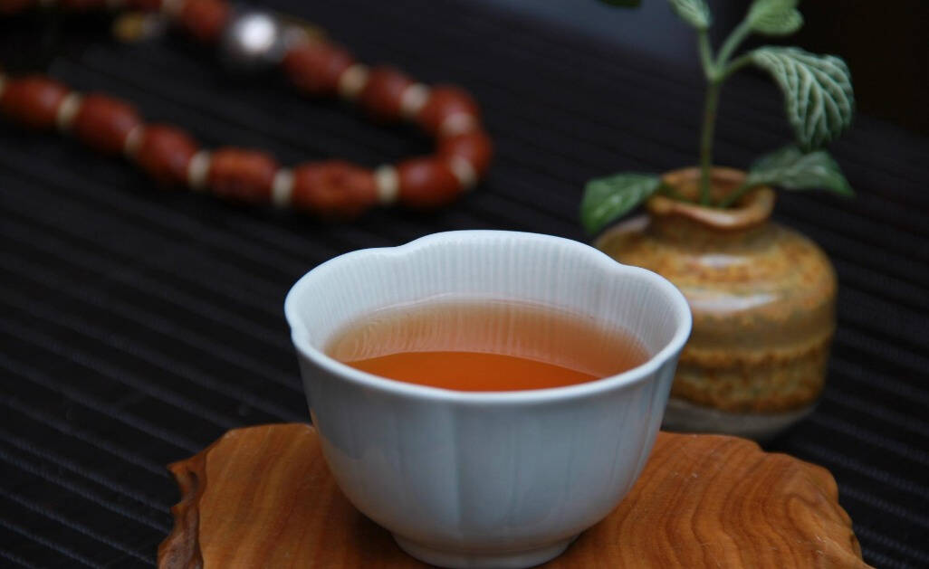 我喝喜欢的茶就好，你不理解，我