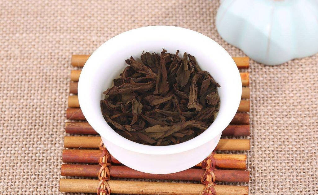 为何你喝到的武夷岩茶，很少是刚