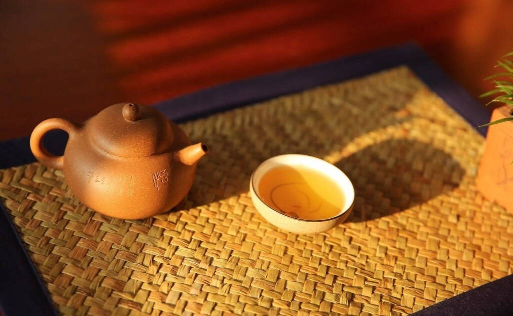 6大喝茶的错误方式，你中了几条