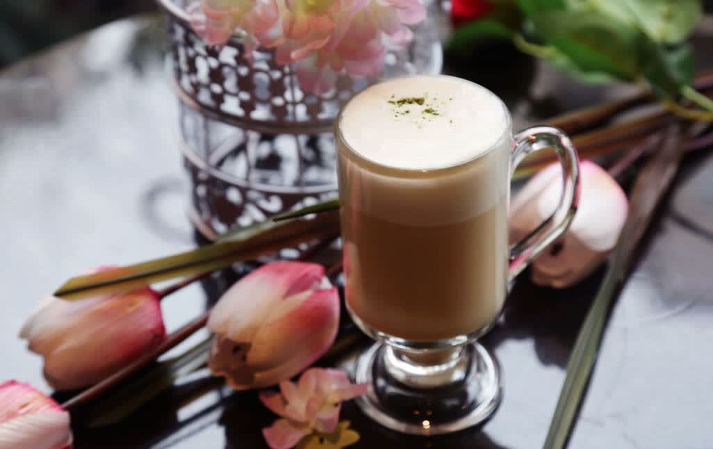爆红美食圈的奶盖茶,里面到底都