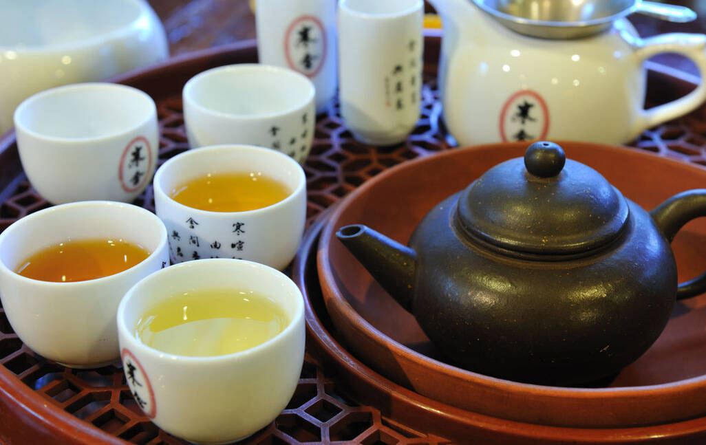 泡一壶好茶，享一丝静谧美好的时