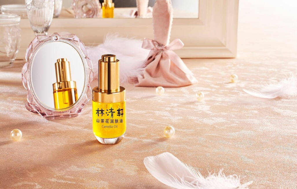 转季抗敏大作战，全靠这瓶山茶花