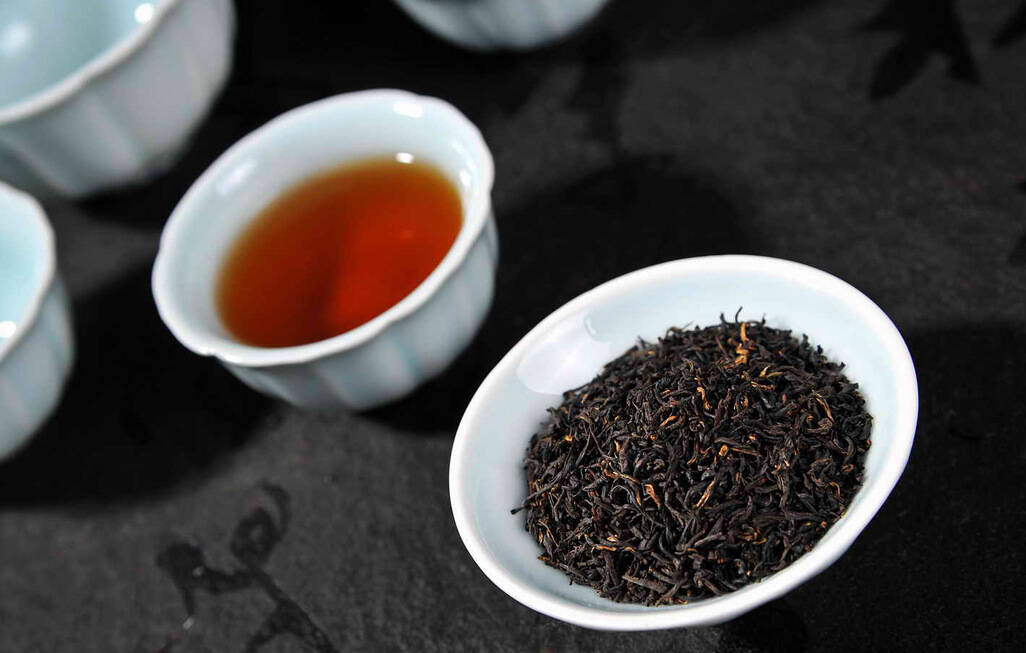 红艳汤，赤叶茶，普洱熟茶与红茶