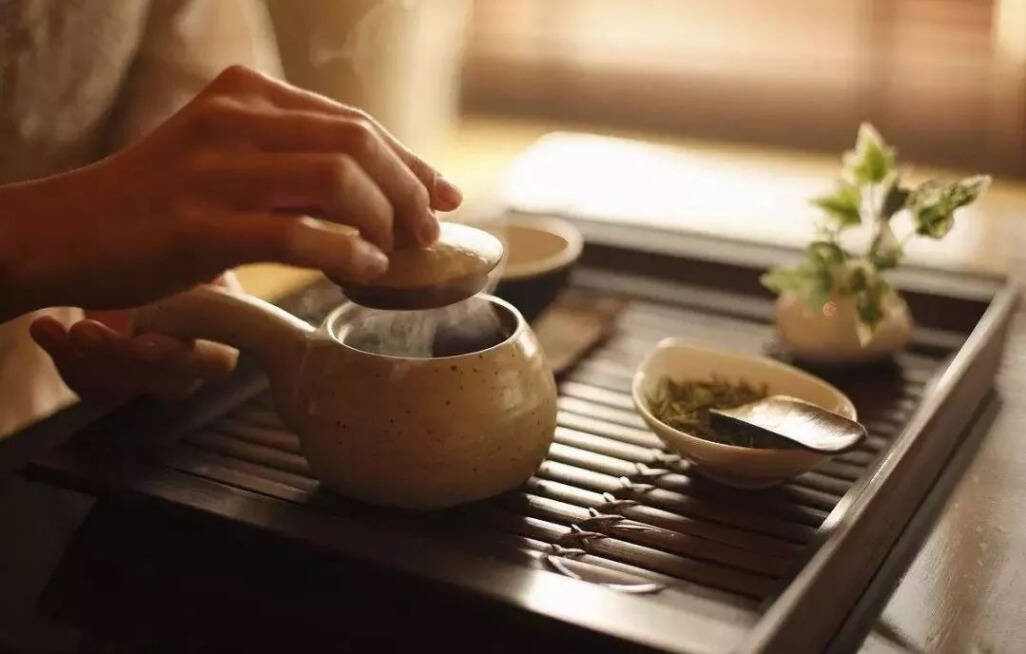 泡茶水温掌握不好，再好的茶叶都
