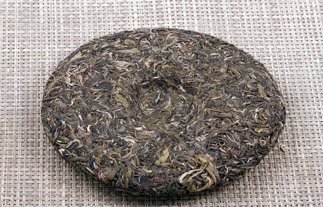 普洱生茶和熟茶可以混合保存吗，