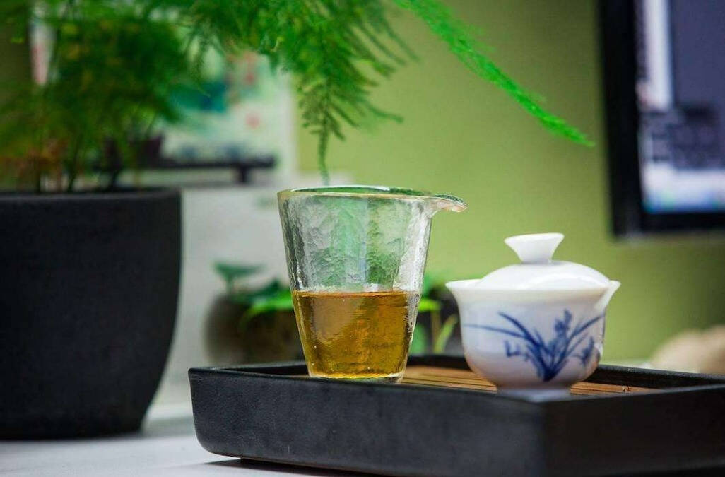 冰岛普洱茶真假如何辨别，几点技