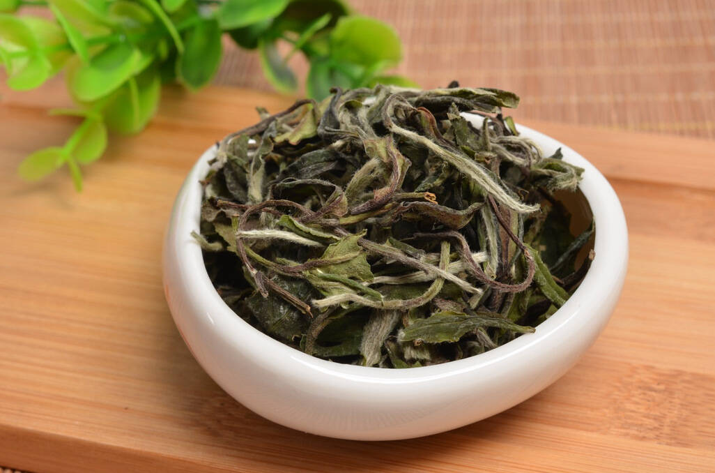 绿茶、红茶、黄茶、黑茶、青茶、