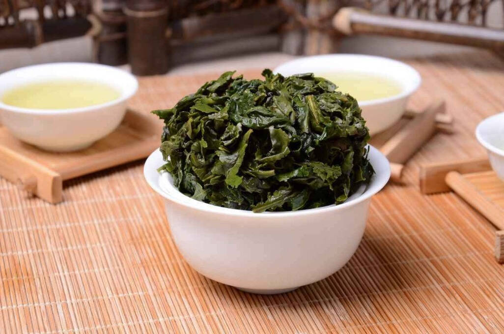 铁观音乌龙茶的泡法：用盖碗茶如
