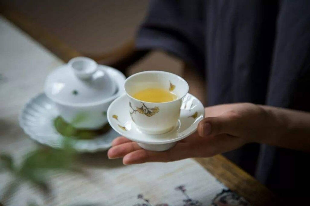 漳平水仙茶是乌龙茶的一种，是乌