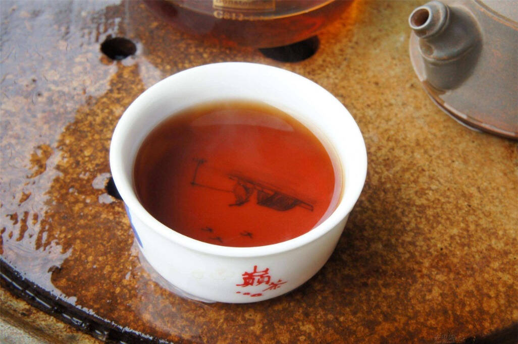 为什么普洱茶偏偏是云南独有的呢