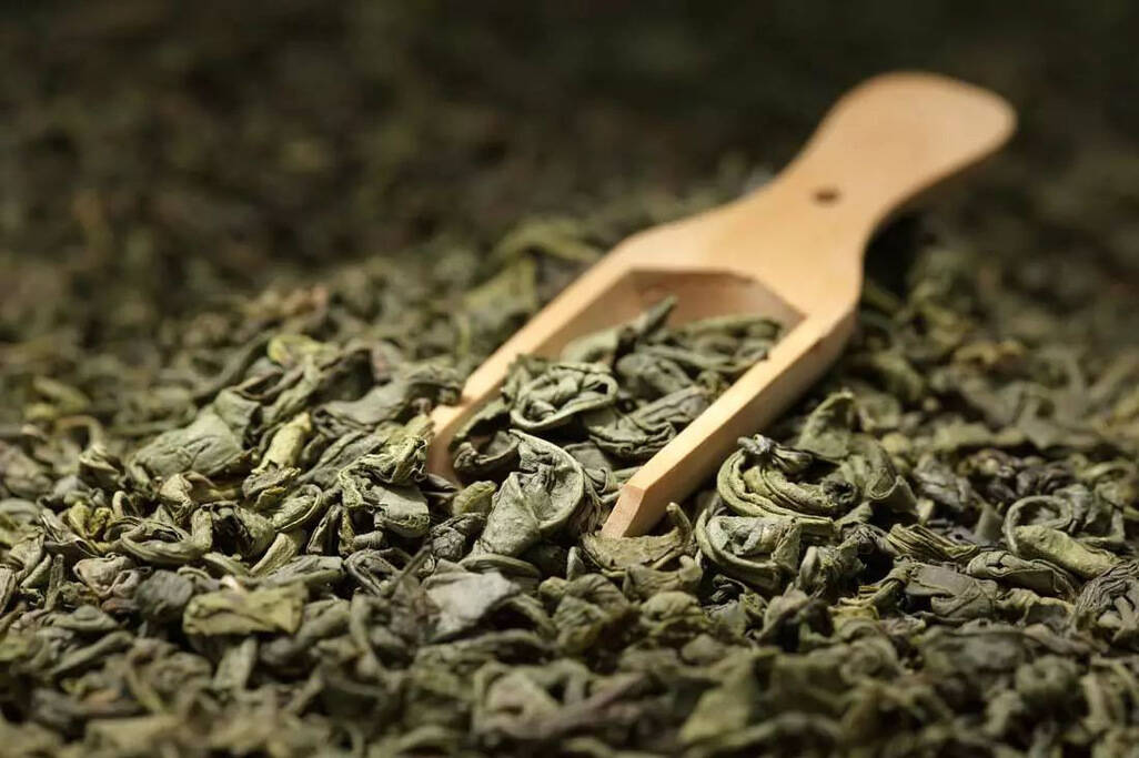 泡茶是学问，敬茶是修养，存茶是