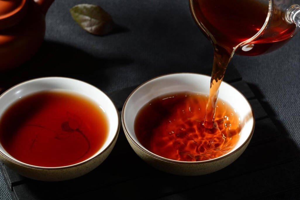 纯料古树，拼配茶，到底哪个好，