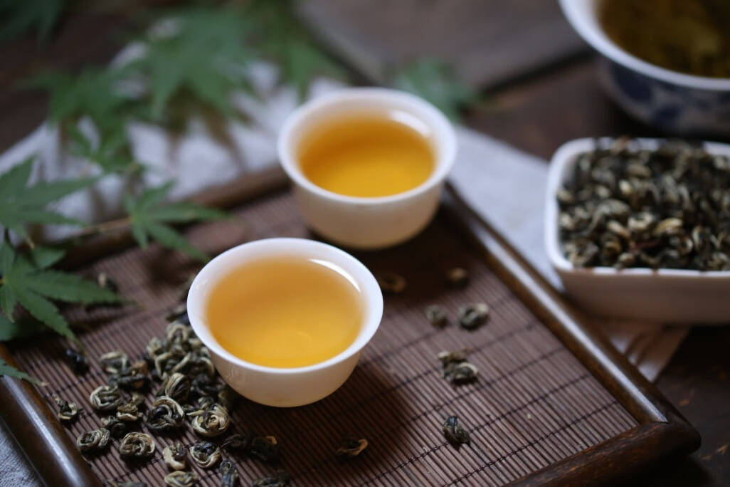 6大喝茶的错误方式，你中了几条