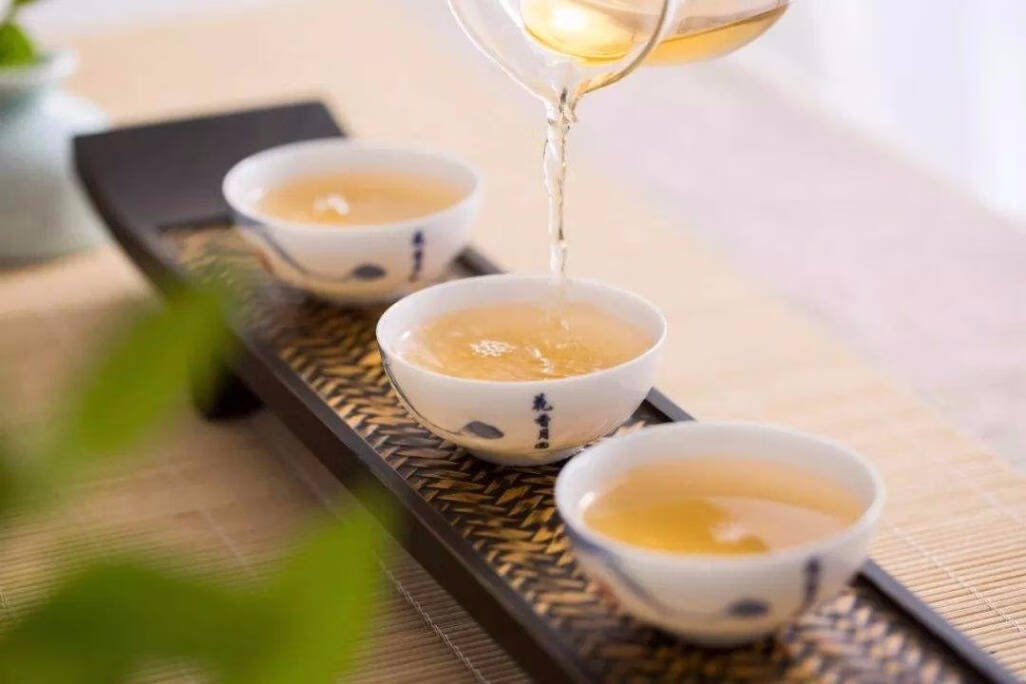 大家都知道茶叶不宜放的时间太久，他们都说如果茶叶放
