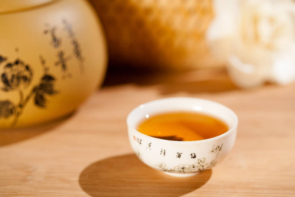 喝茶小知识。告诉你一年中四季怎