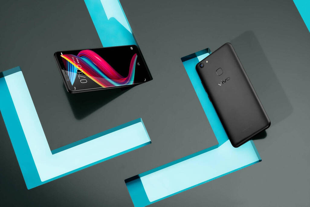 不将就,全金属外观设计首先作为一款千元手机,vivo y75s的外观设计是