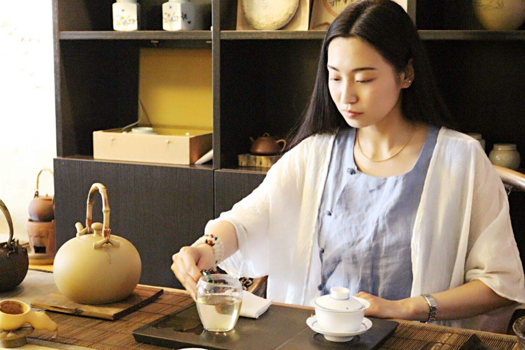 有人喝茶头晕、手抖怎么回事，这