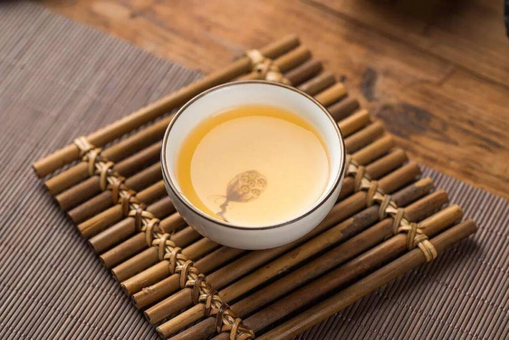 常喝六堡茶的作用相对冬虫夏草功