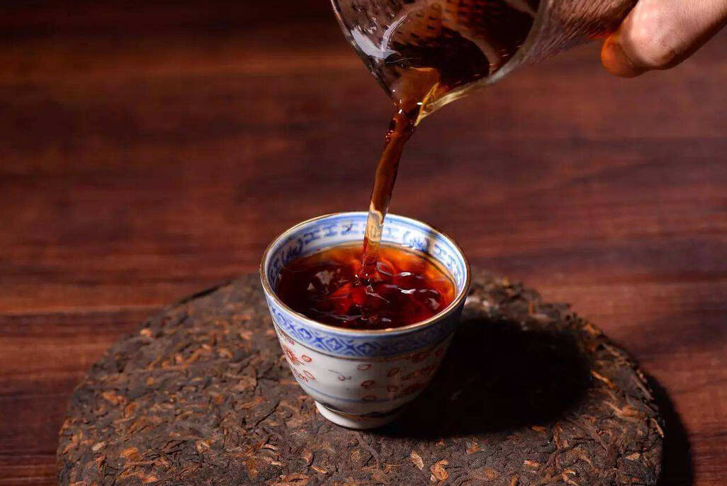 如何区分古树与小树，关于古树茶