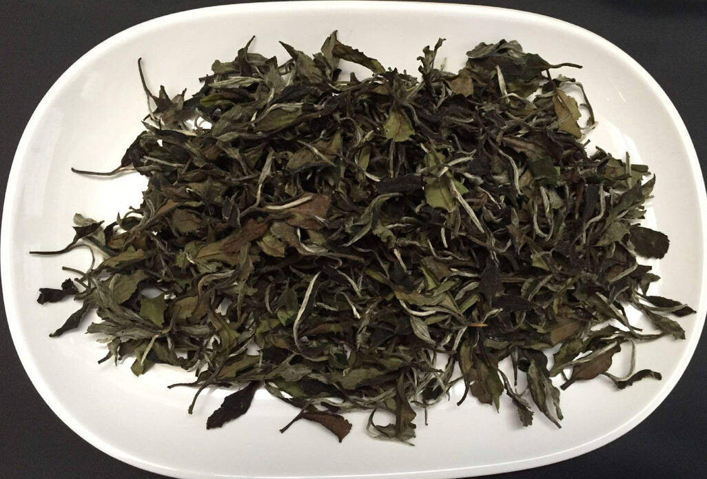 陈年老白茶,煮饮枣甜香,哪些老