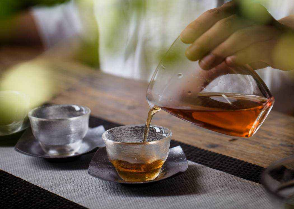 世间的百态，唯一不变的，是茶之