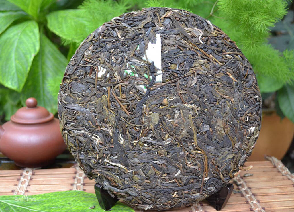 普洱茶散茶和紧压茶,形状不同,