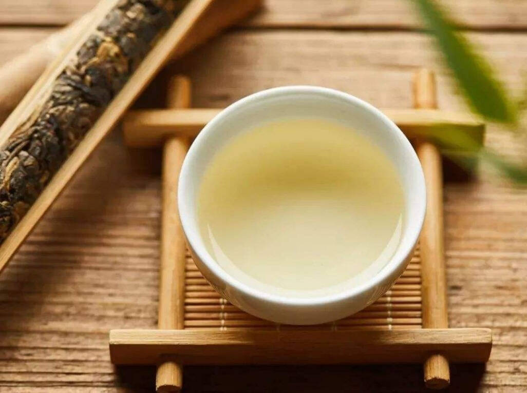 在与身边茶商探讨的时间，大家都认同在一年四季的自然