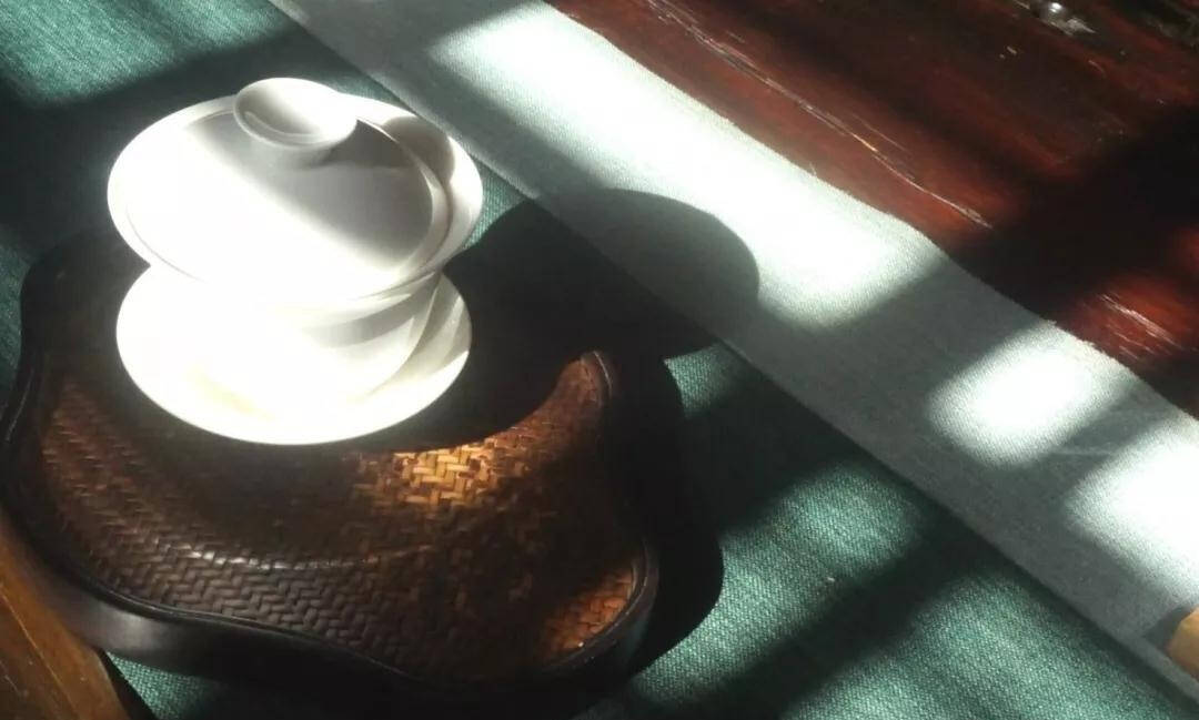 品意境之外的白茶