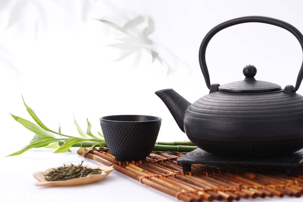 一叶落而知天下秋，茶味浓而品味