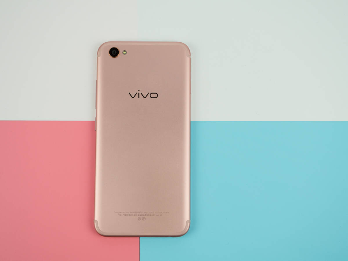 柔光自拍的vivo x9,究竟有多大的吸引力?