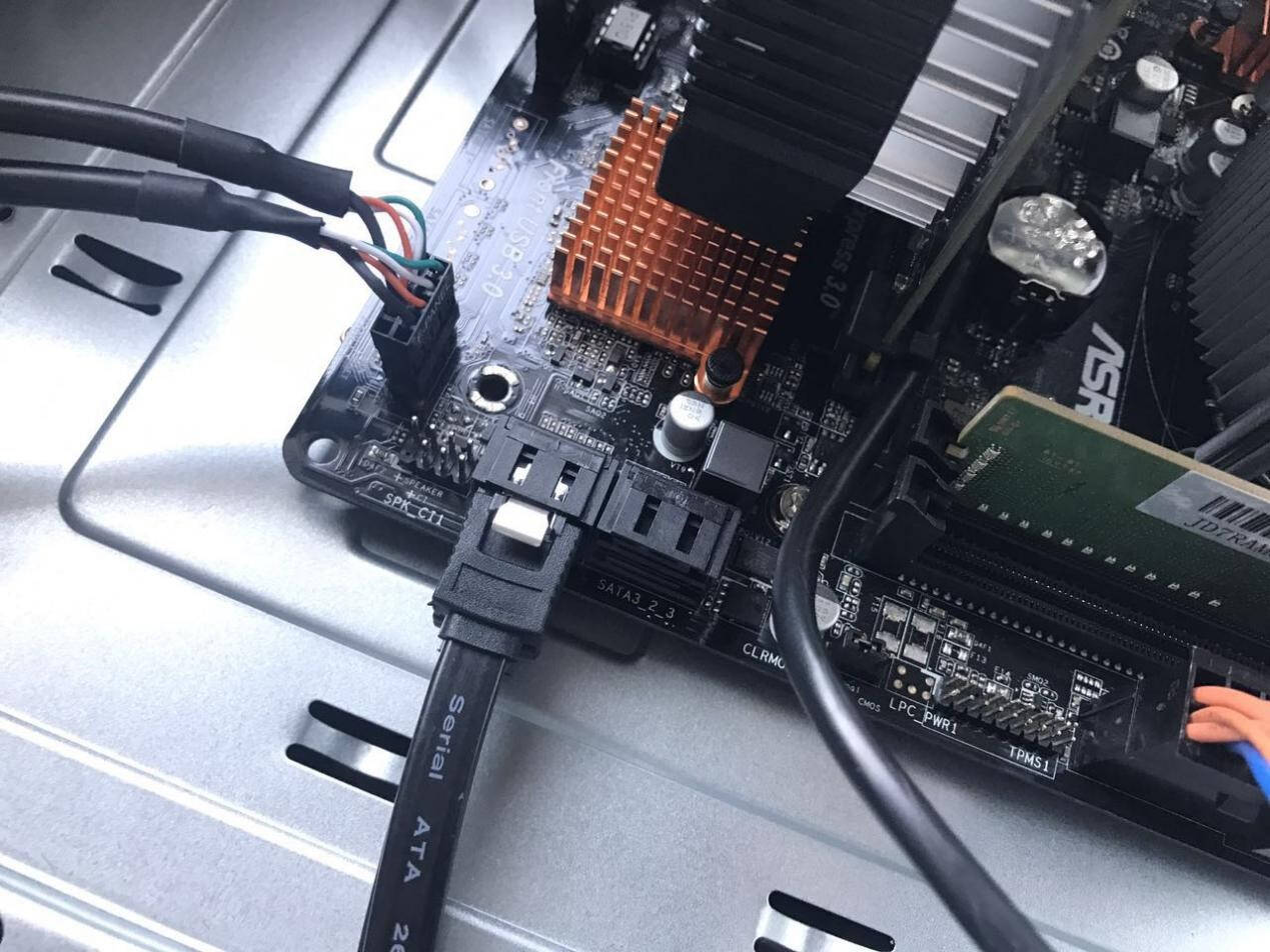 极限矩阵_极限矩阵二代掌机_极限矩阵电脑怎么样