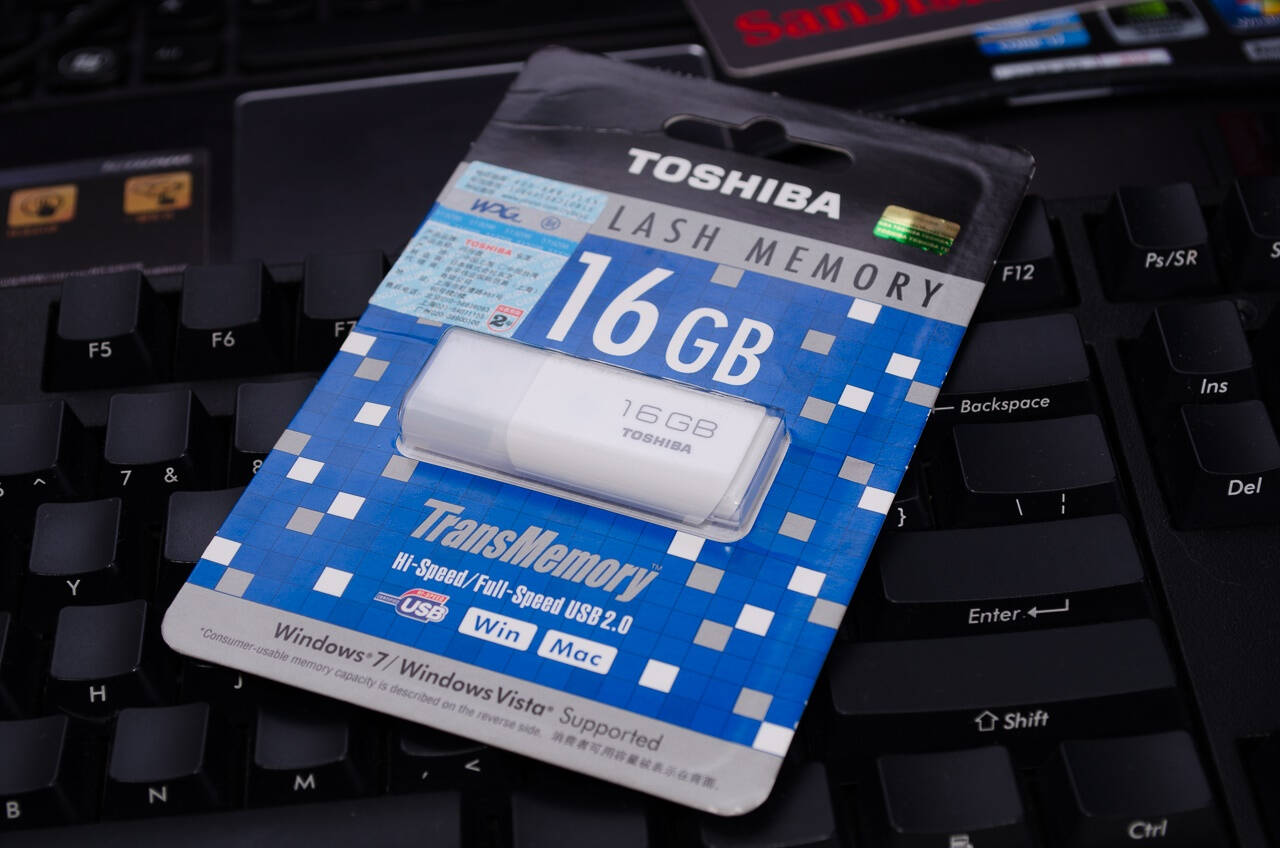 怎么用u盘装win7系统_u盘装系统哪个工具好_u盘装ubuntu系统工具
